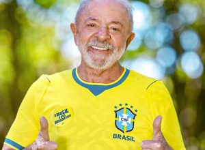 lula-pede-para-selecao-do-brasil-“jogar-com-a-alma”-na-copa-do-mundo
